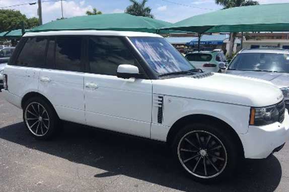 Luxury Car Dealership in Scottsdale, AZ